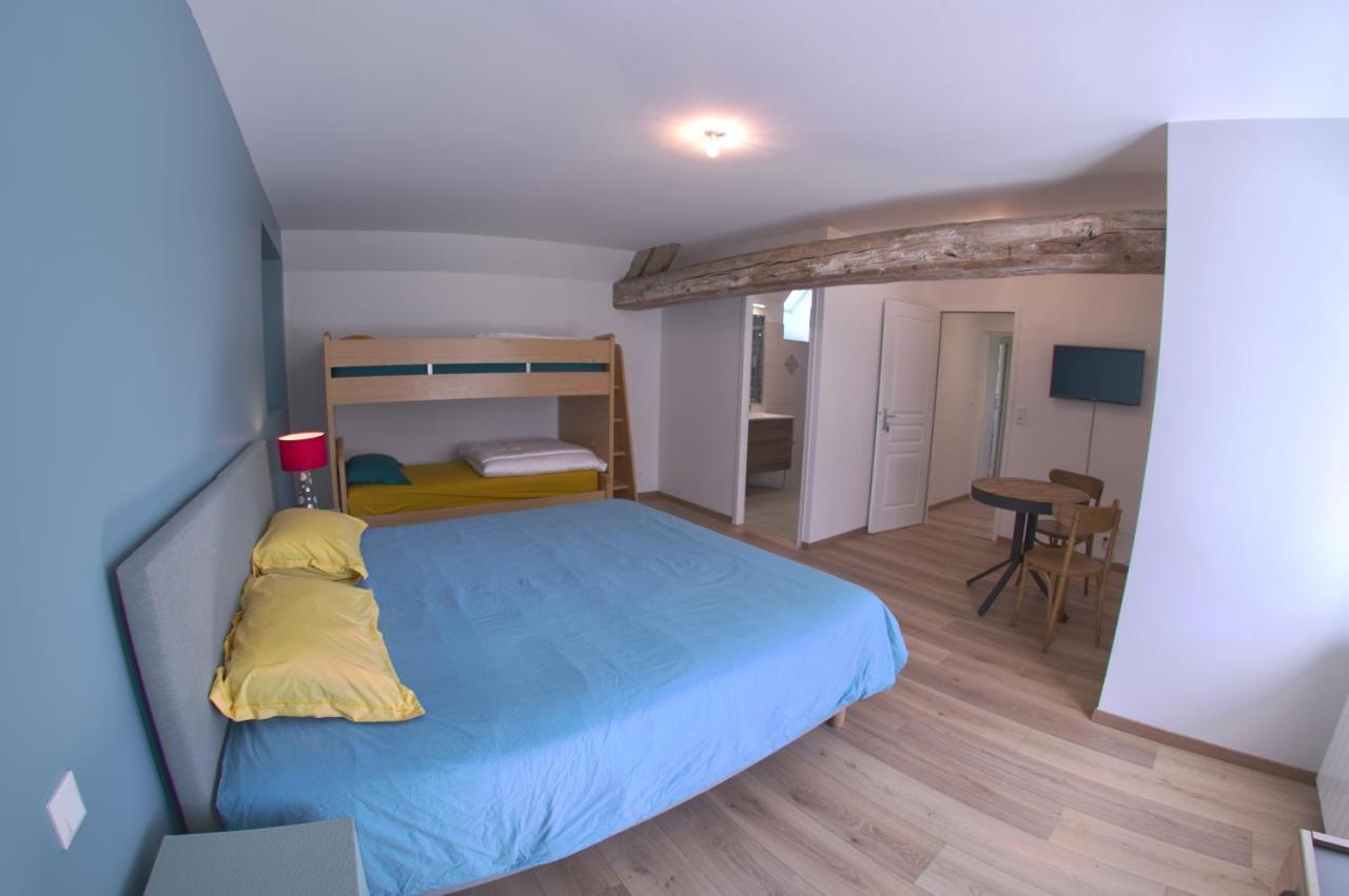 Au Pre Des Acajous Villa Pertheville-Ners Екстериор снимка